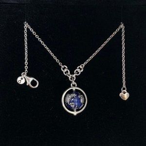 Pandora-Globe-Necklace Exclusive